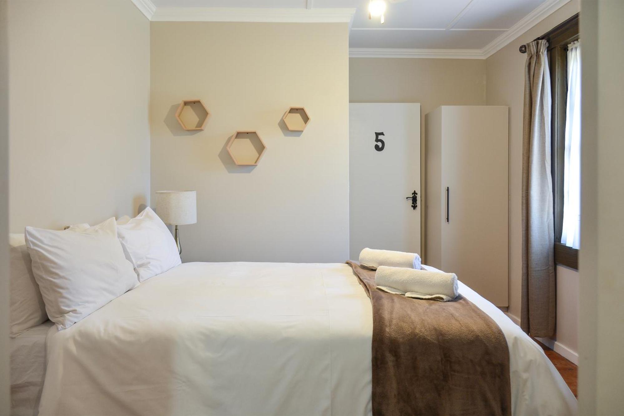 Biggy Best Boutique Hotel & Self Catering Cottages Howick Bagian luar foto
