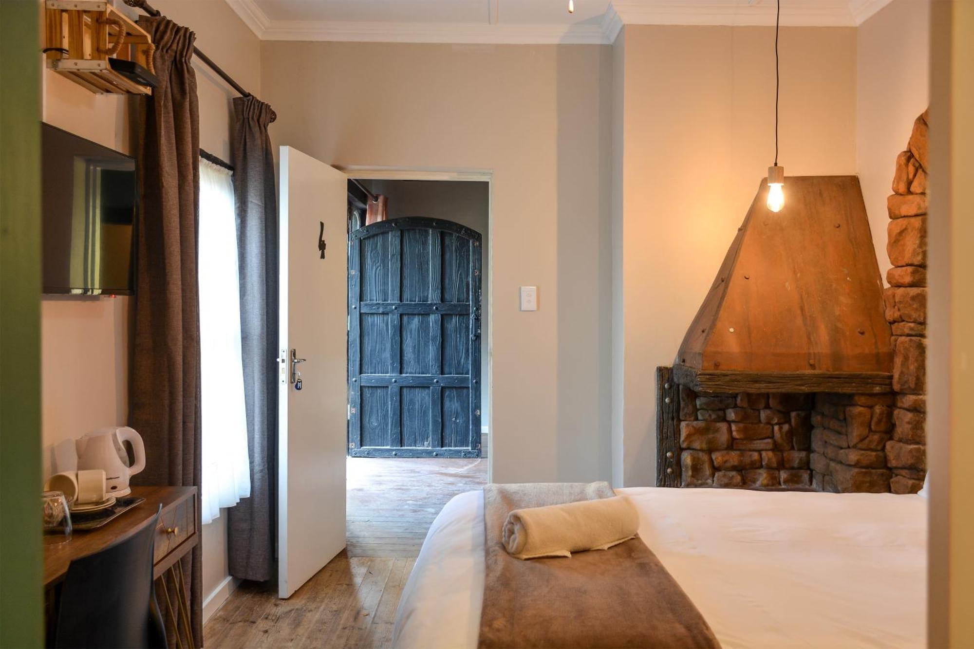 Biggy Best Boutique Hotel & Self Catering Cottages Howick Bagian luar foto
