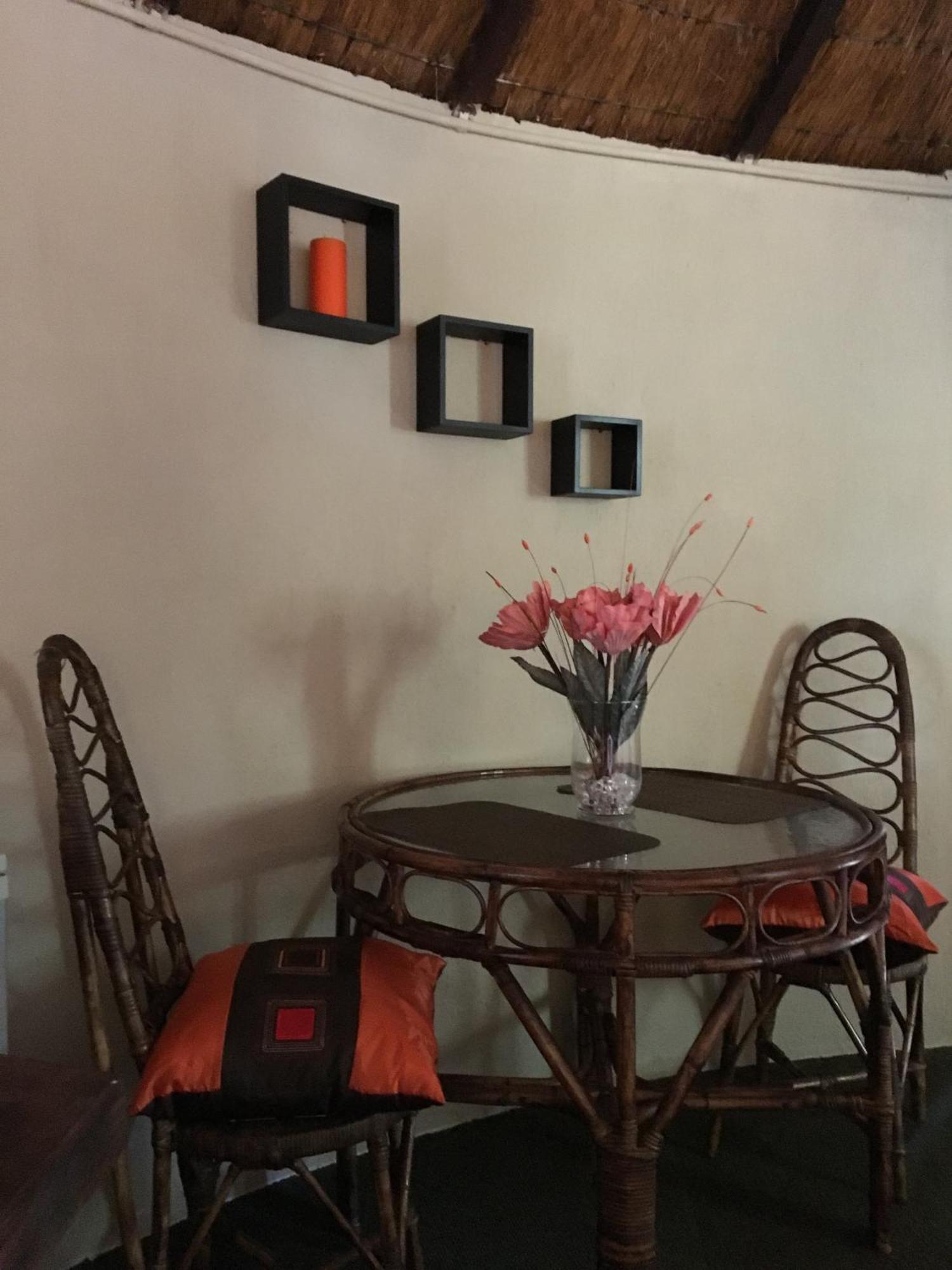 Biggy Best Boutique Hotel & Self Catering Cottages Howick Bagian luar foto