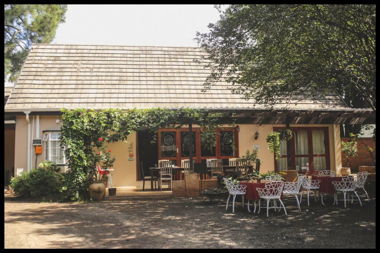 Biggy Best Boutique Hotel & Self Catering Cottages Howick Bagian luar foto