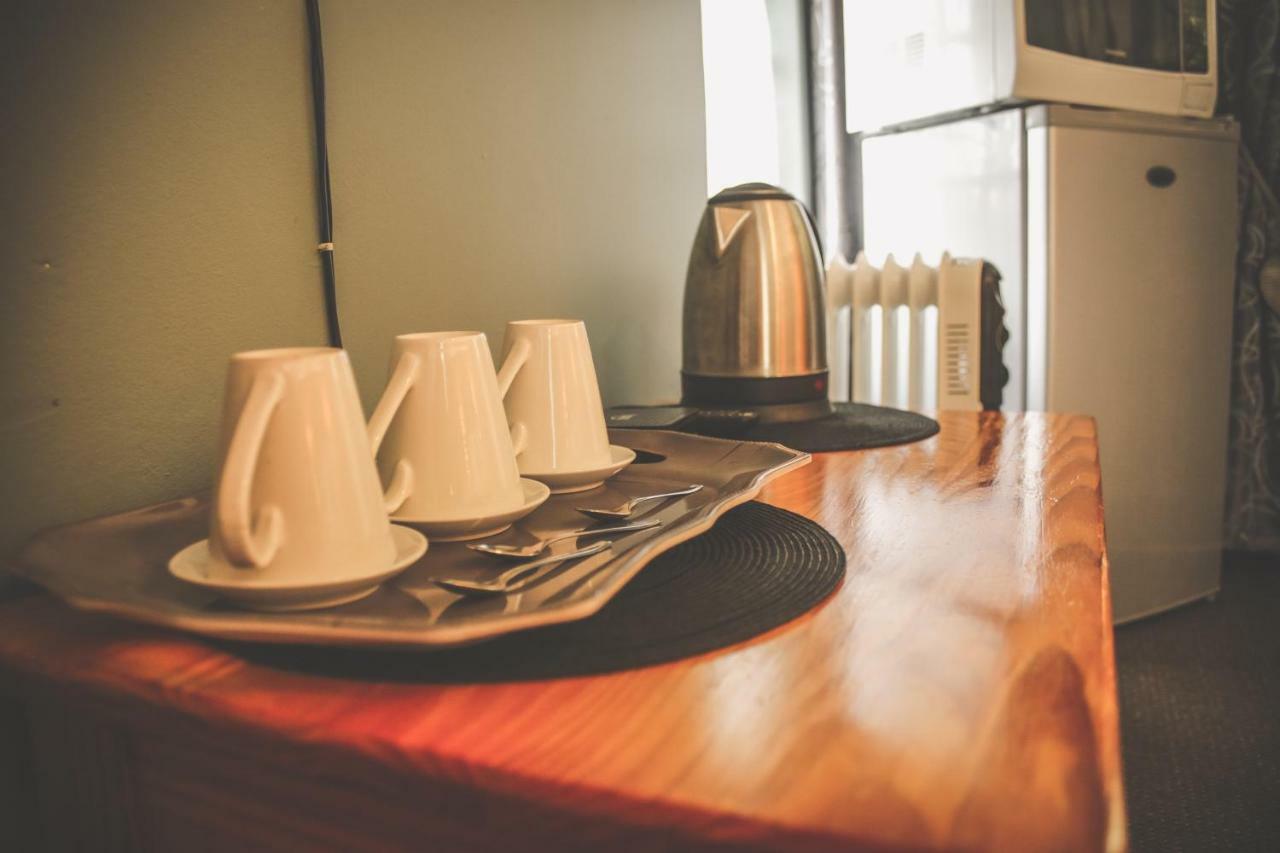 Biggy Best Boutique Hotel & Self Catering Cottages Howick Bagian luar foto